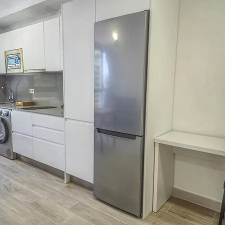 Apartment By Playa De Canteras *